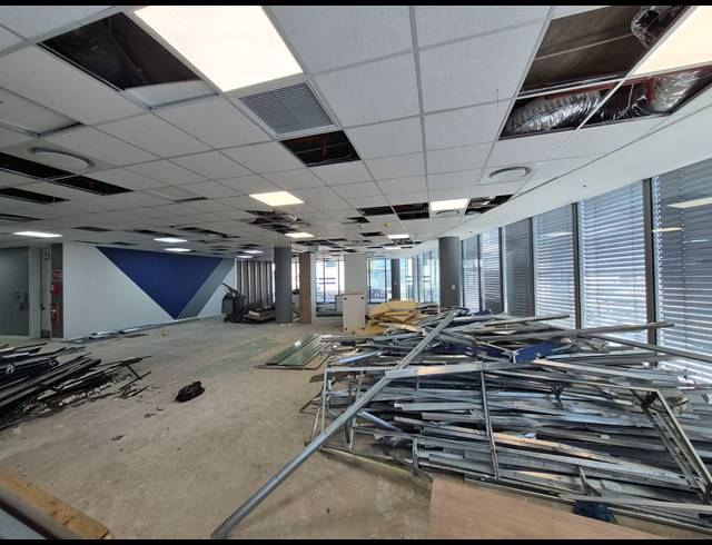 695M² OFFICE TO LET IN SANDTON CENTRAL